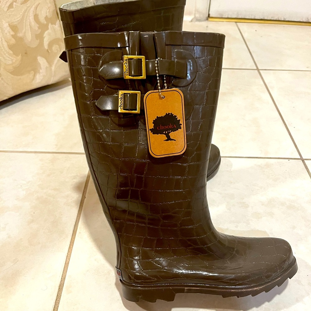Chooka Chocolate Brown Croc Texture Rain Boots Size 10